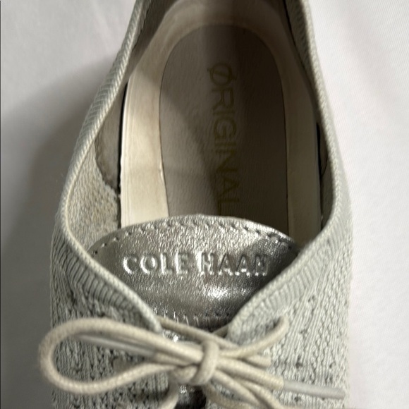 Cole Haan Gray and Pink Flats with Sophisticated Style - Picture 8 of 8